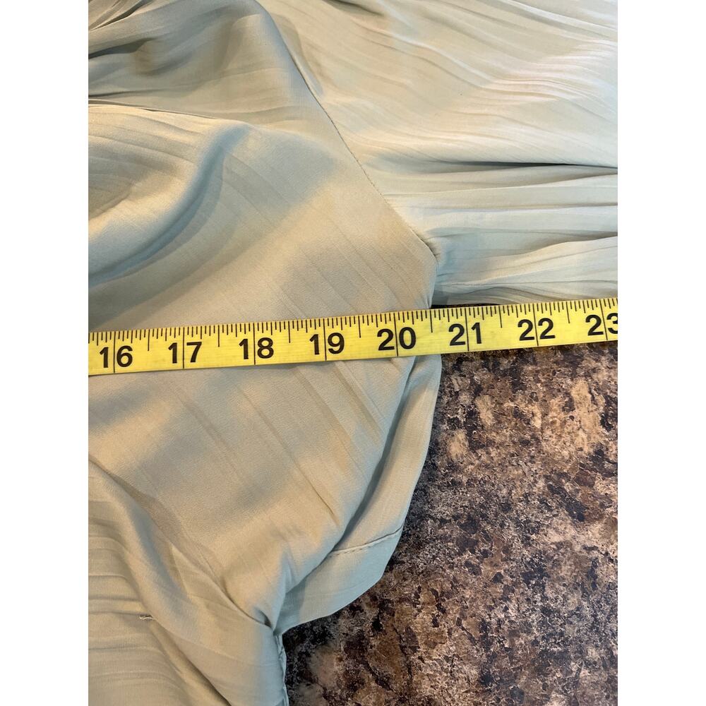 Anthropologie NEW Large Blouson Sleeve Satin Open‎ Back Blouse Mint Green V Neck - Picture 10 of 12
